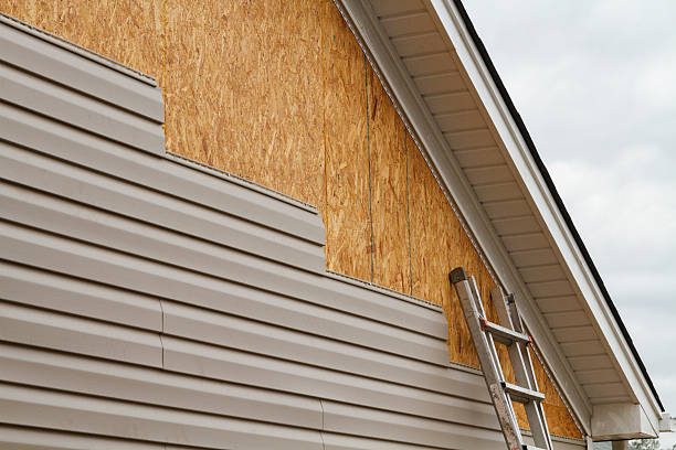 Professional Siding Contractor technician working in Shiloh, NC